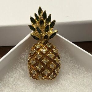 Vintage Gold Pineapple Brooch with Rhinestones Mid-Century Tropical Sparkle Pin